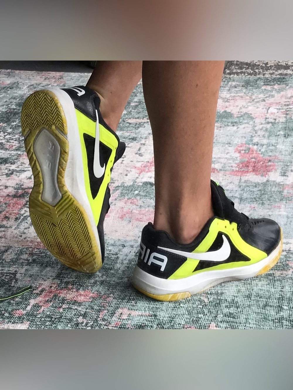 Nike Black & Neon Yellow Low-Top Sneakers